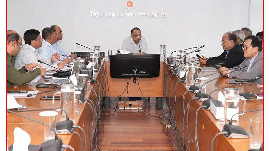 দেশে এলপিজির সংকট নেই, সরবরাহ স্বাভাবিক রাখার আশ্বাস অপারেটরদের