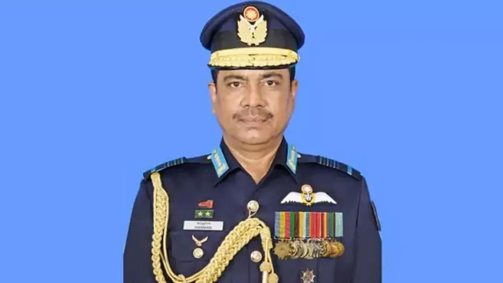 স্ত্রীসহ বিমান বাহিনী সাবেক প্রধান আব্দুল হান্নানের আয়কর নথি জব্দ