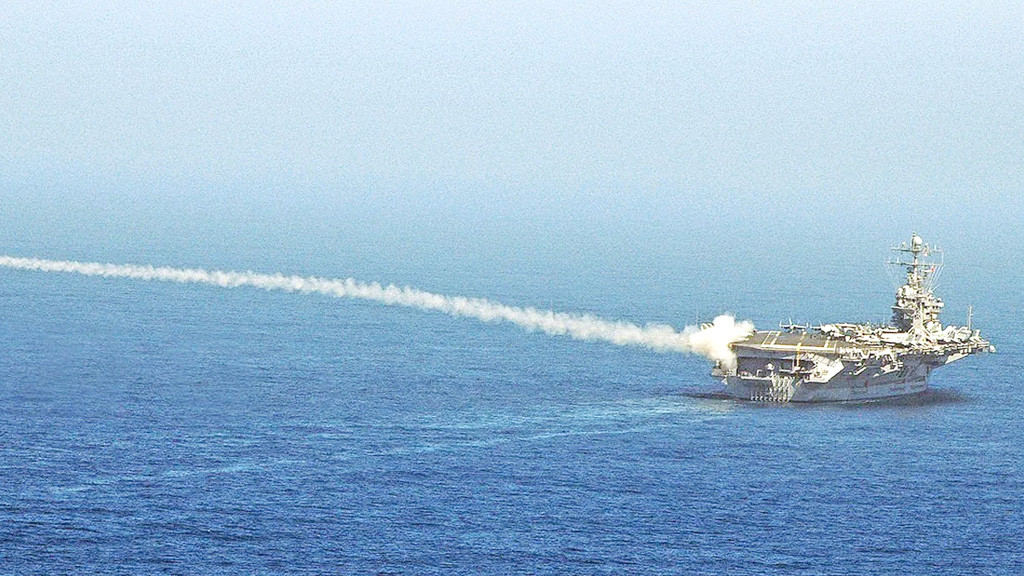 আরব সাগরে ইরানি ড্রোন ধ্বংস করল যুক্তরাষ্ট্র