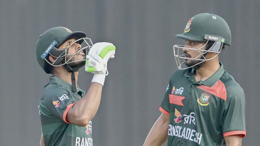 তানজিদ তামিম ক্লিন স্ট্রাইকার : কেলি