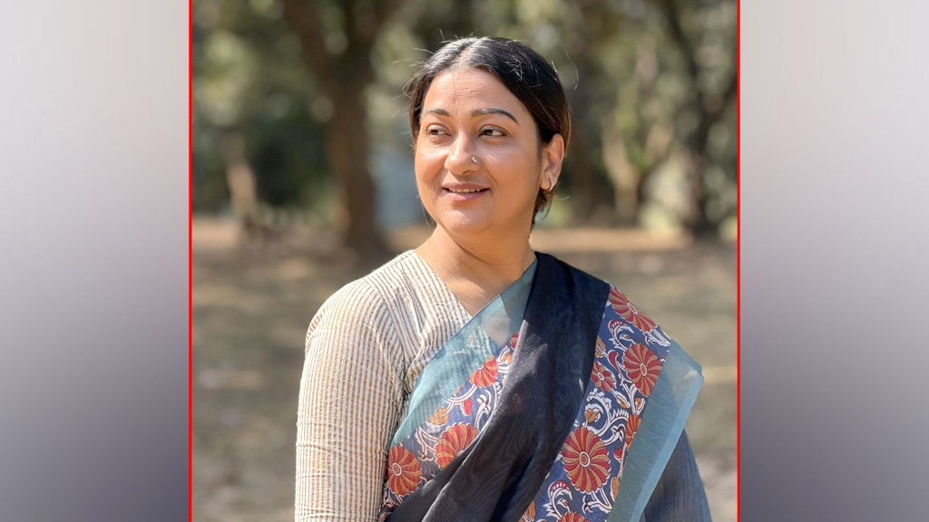 আমাকে ‘জাতীয় ফুপু’ বানিয়ে দিয়েছে : দীপা খন্দকার