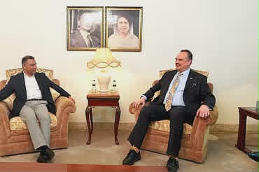 তারেক রহমানের সঙ্গে যুক্তরাষ্ট্রের রাষ্ট্রদূতের সাক্ষাৎ