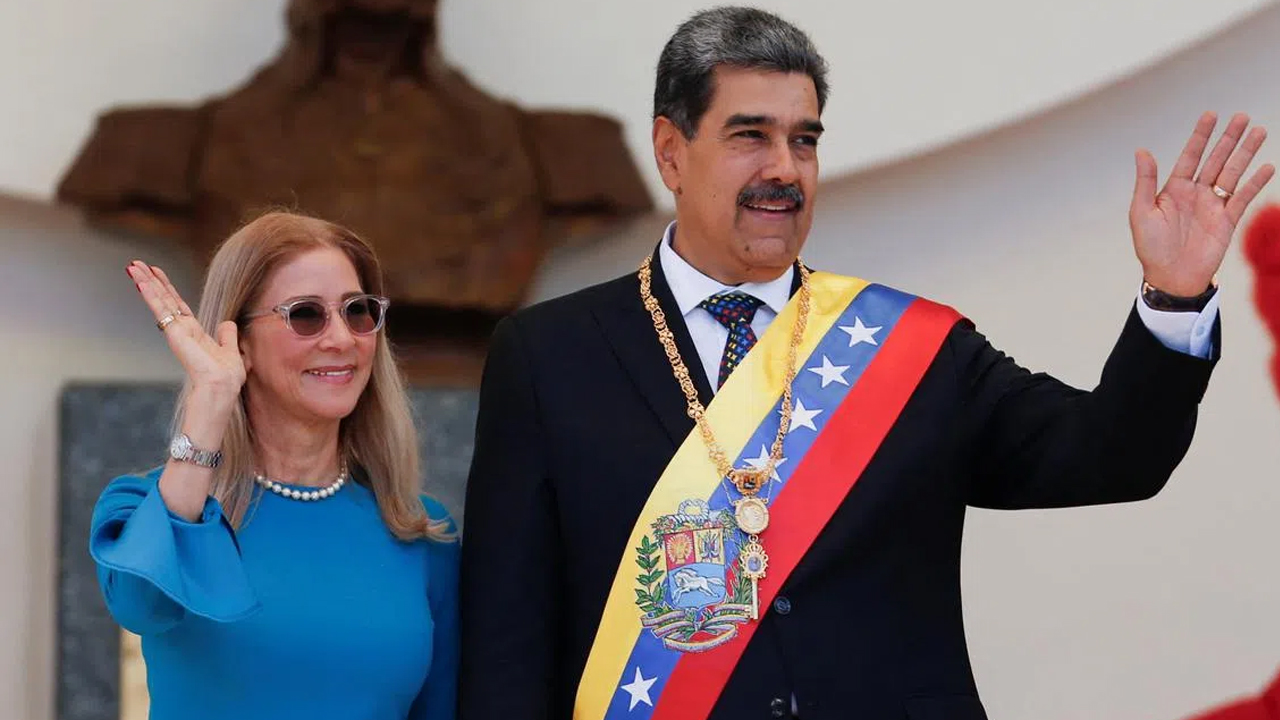 সব অভিযোগ অস্বীকার করলেন মাদুরো